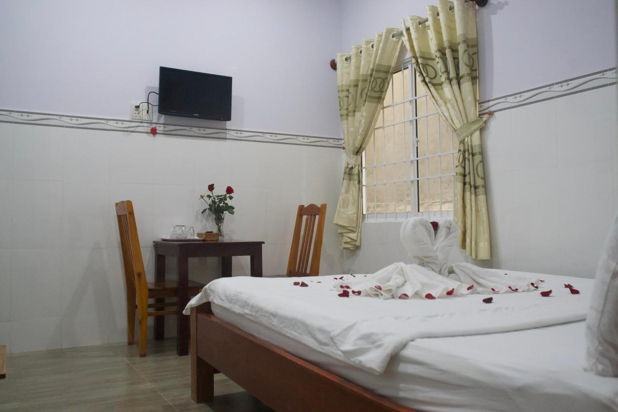 Duong Hieu Guesthouse Phu Quoc Exteriör bild